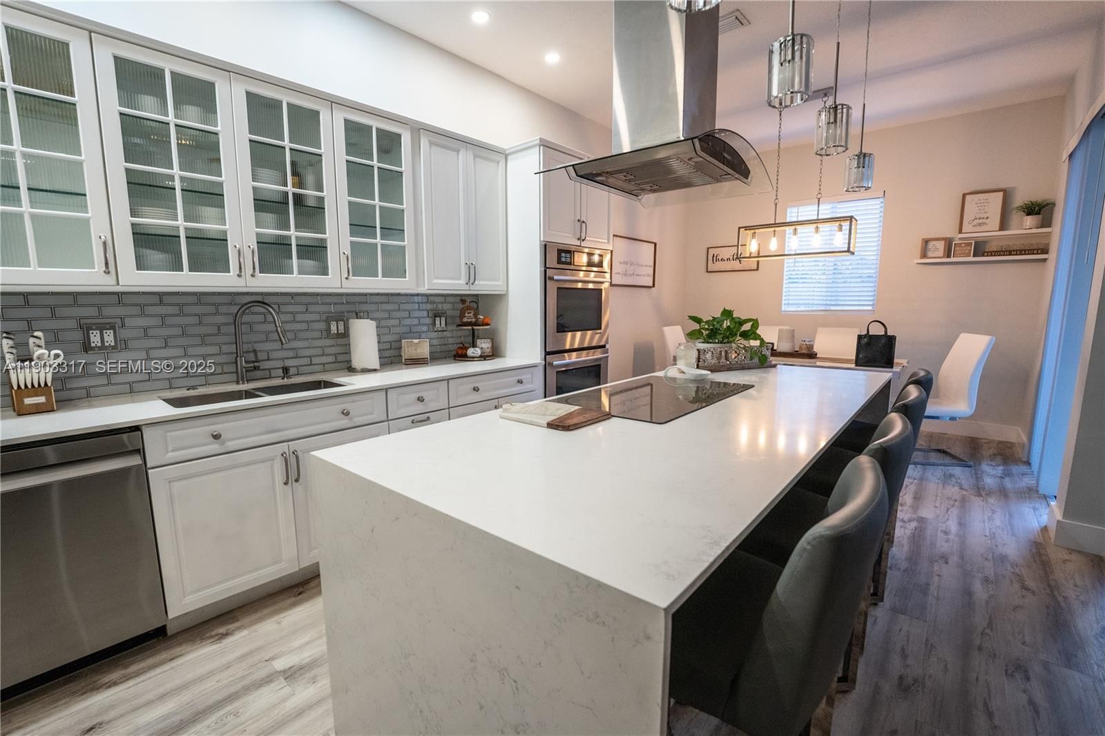 Real estate property located at 17534 153rd Ave, Miami-dade, Venetian Parc West, Miami, FL