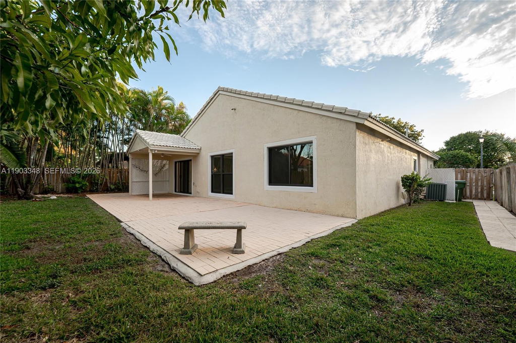 Real estate property located at 1235 144th Ave, Broward, Pembroke Falls Phase 6, Pembroke Pines, FL