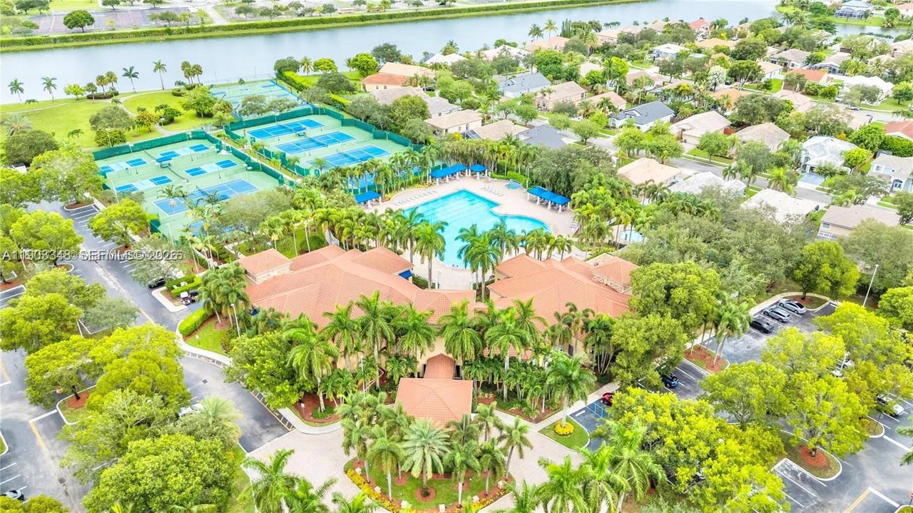 Real estate property located at 1235 144th Ave, Broward, Pembroke Falls Phase 6, Pembroke Pines, FL