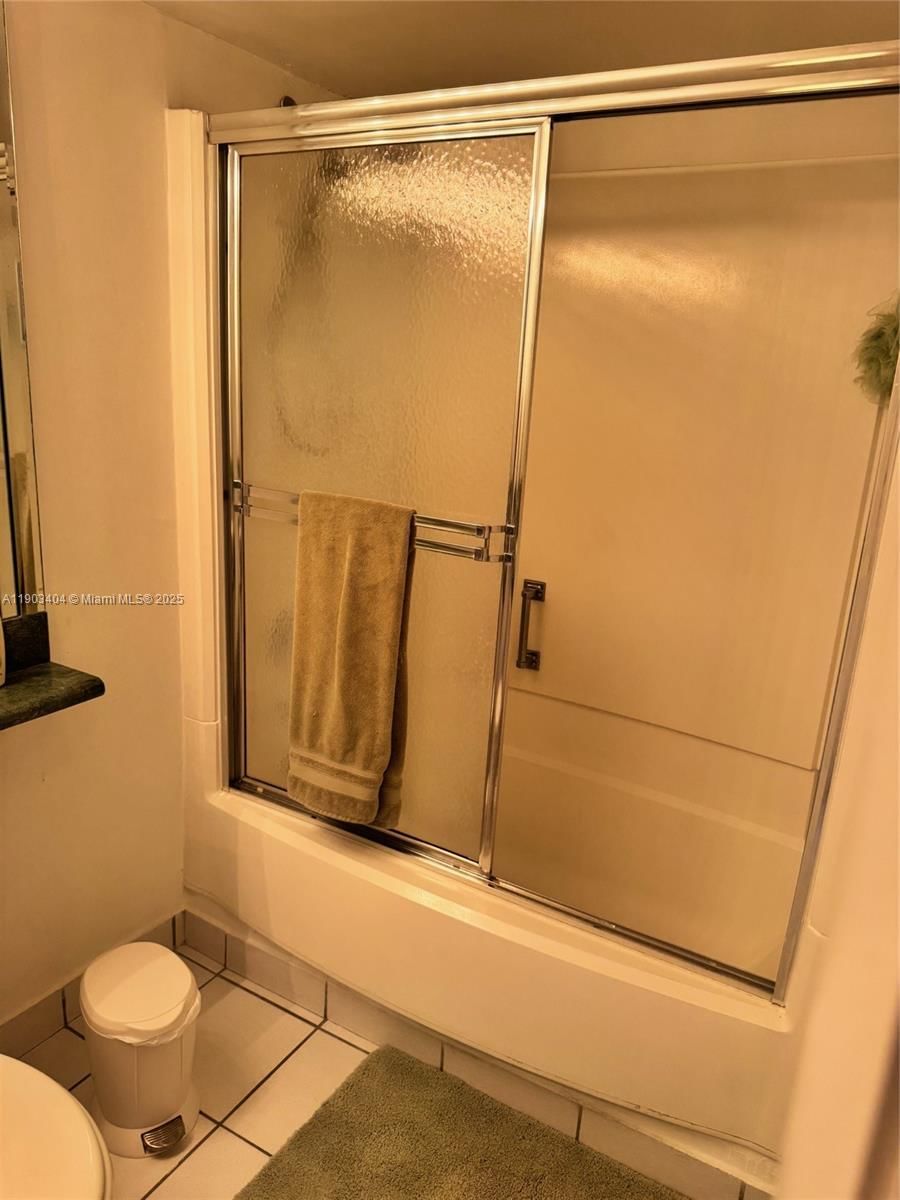 Real estate property located at 14401 Kendall Dr #303N, Miami-dade, Promenade At Kendale Lake, Miami, FL