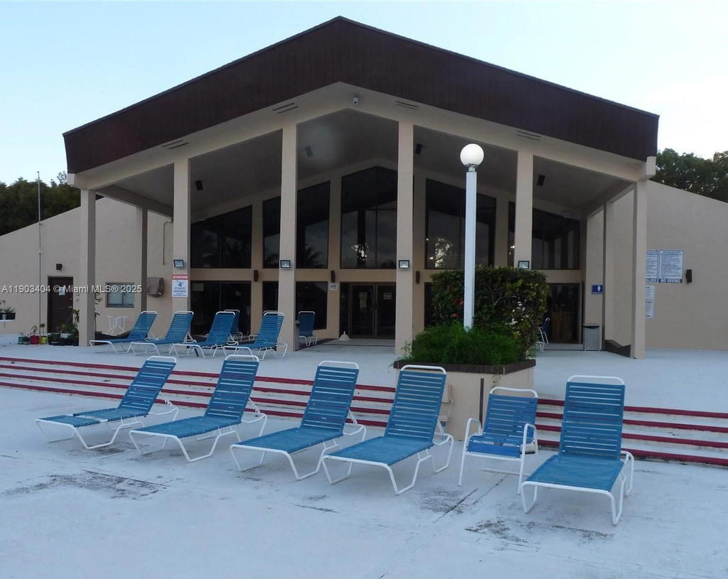 Real estate property located at 14401 Kendall Dr #303N, Miami-dade, Promenade At Kendale Lake, Miami, FL