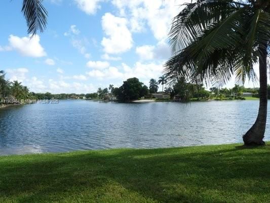 Real estate property located at 14401 Kendall Dr #303N, Miami-dade, Promenade At Kendale Lake, Miami, FL
