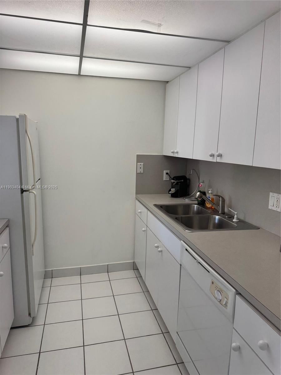 Real estate property located at 14401 Kendall Dr #303N, Miami-dade, Promenade At Kendale Lake, Miami, FL