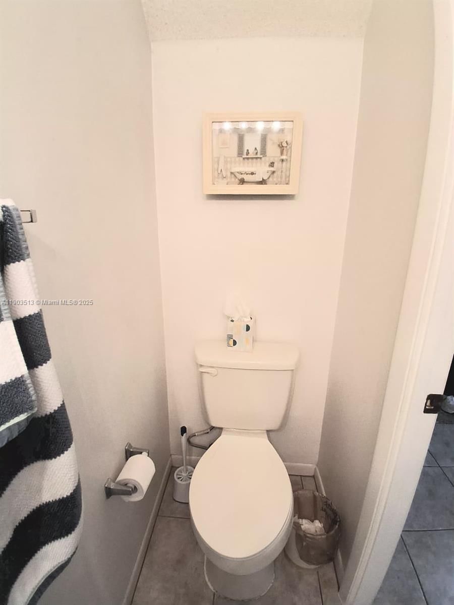 Real estate property located at 10830 8th St, Broward, Pembroke Pointe, Pembroke Pines, FL