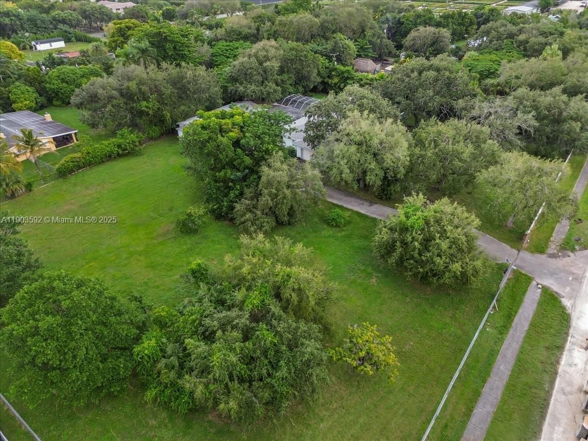 Real estate property located at 16955 288th St, Miami-dade, Biscayne Estates, Homestead, FL