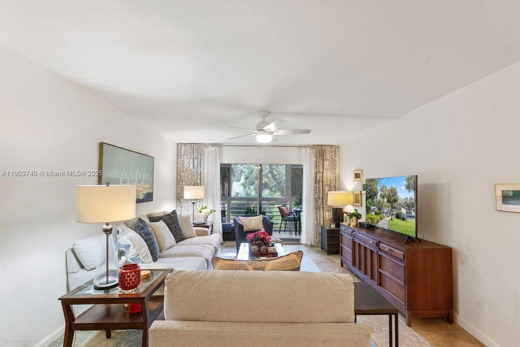 Real estate property located at 2301 Lucaya Ln N2, Broward, Wynmor Lucaya Ge 1-b Condo, Coconut Creek, FL
