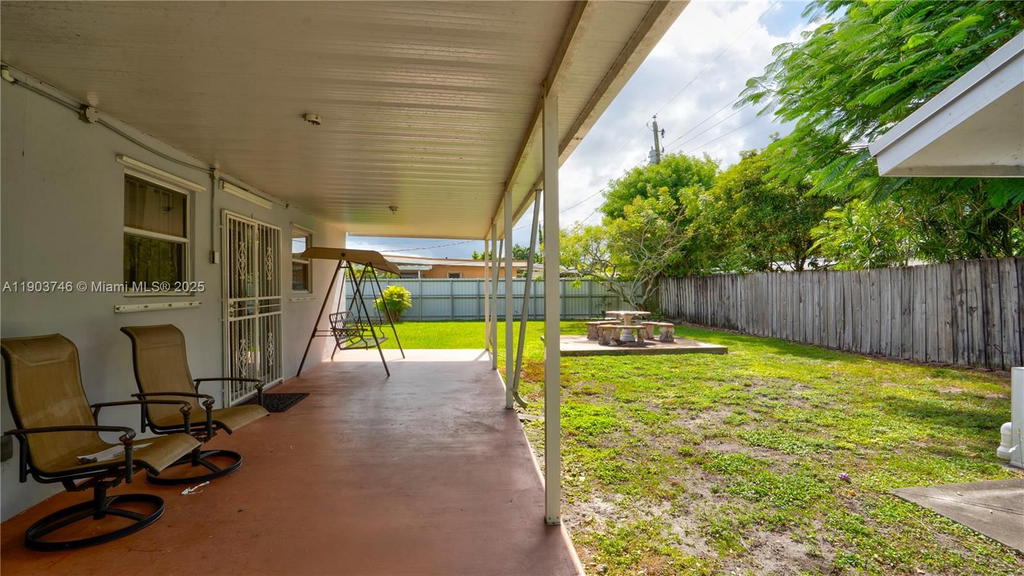 Real estate property located at 3240 104th Ave, Miami-dade, Lee Manor 2nd Addn, Miami, FL