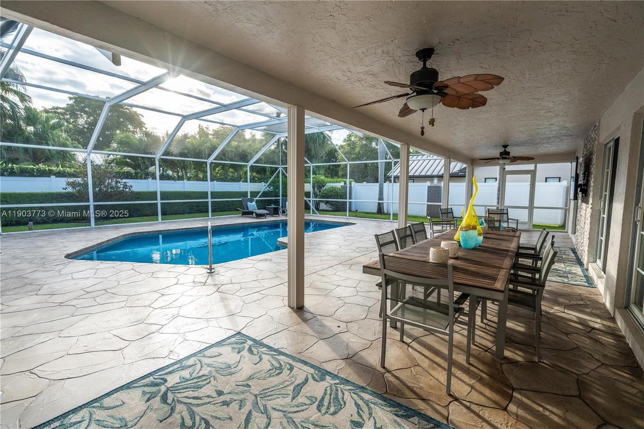 Real estate property located at 50 128th Ave, Broward, Lago Mar Colony-three, Plantation, FL