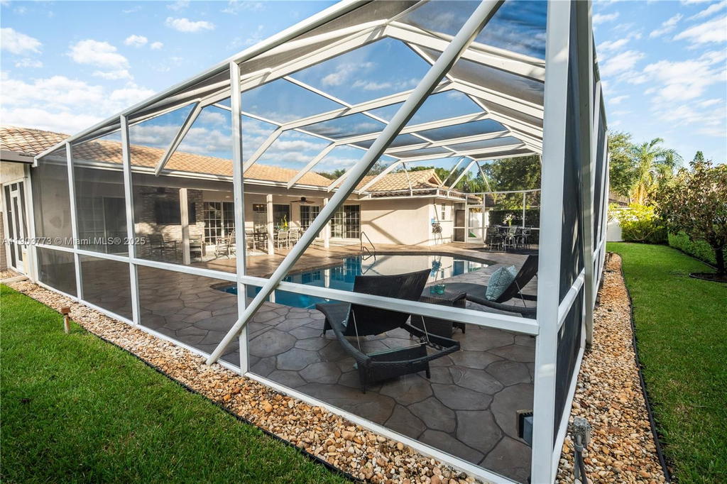 Real estate property located at 50 128th Ave, Broward, Lago Mar Colony-three, Plantation, FL