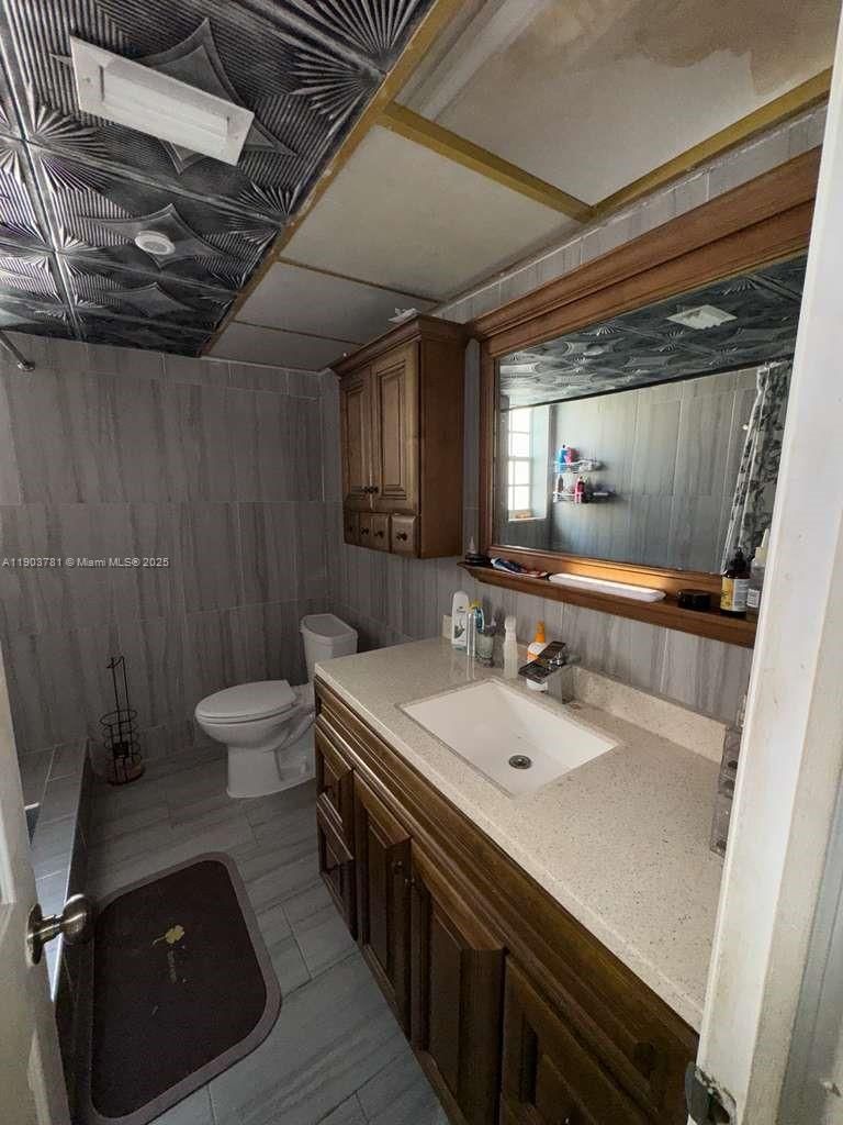 Real estate property located at 6391 34th St, Broward, Miramar Isles Section 8, Miramar, FL