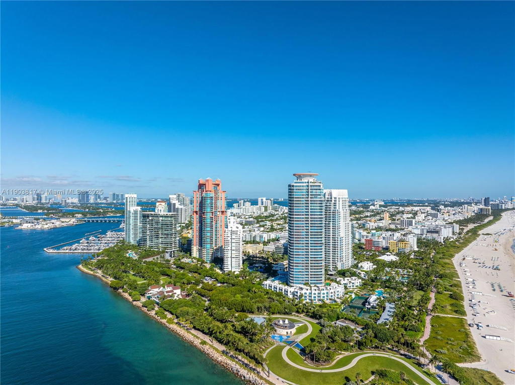 Real estate property located at 400 Pointe Dr #2003, Miami-dade, South Pointe Towers Condo, Miami Beach, FL