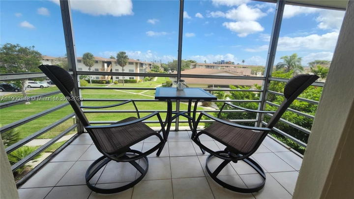 Real estate property located at 16901 13th Ave #306, Miami-dade, Mar-len Gardens No 6 Corp, Miami, FL