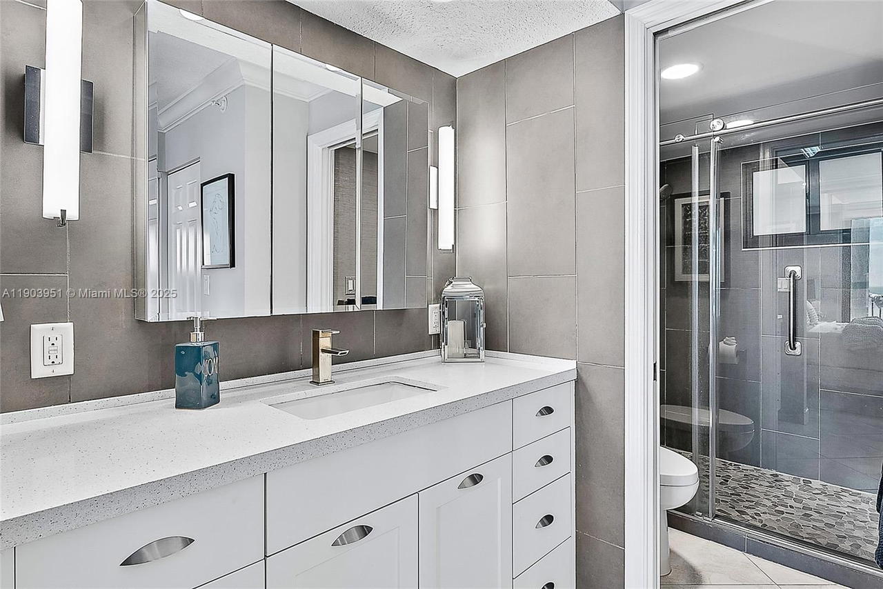 Real estate property located at 400 Ocean Trail Way #1005, Palm Beach, Ocean Trail, Jupiter, FL