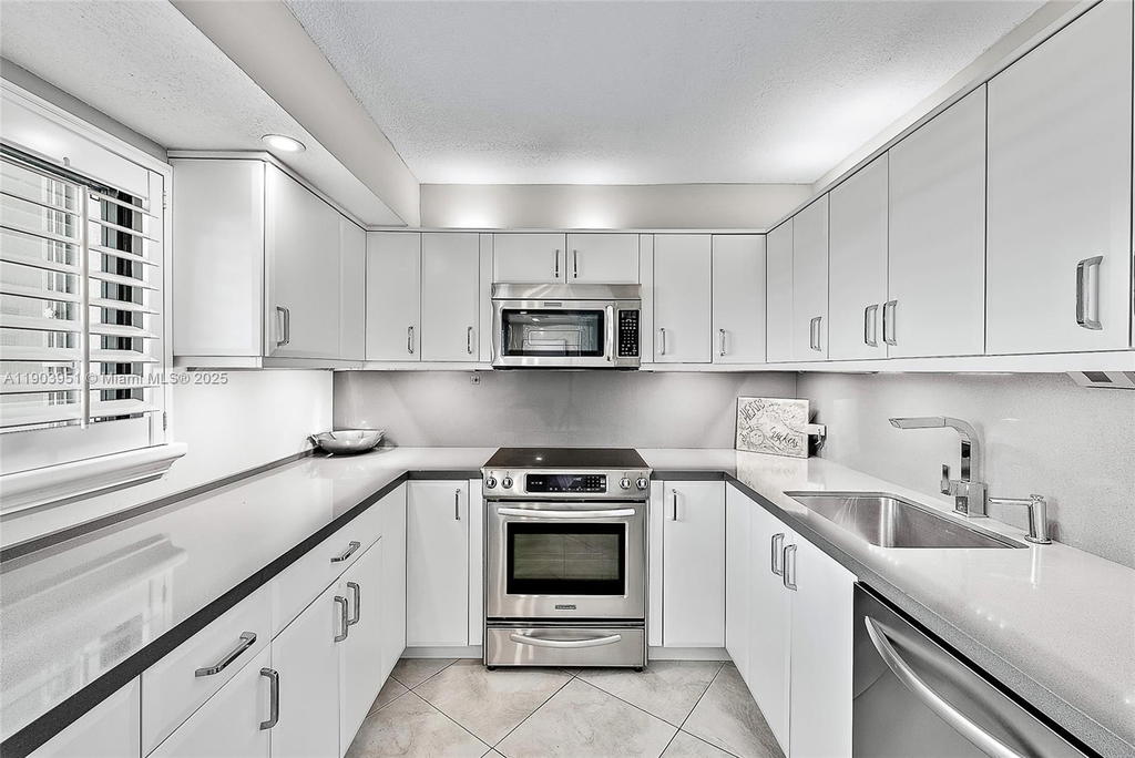 Real estate property located at 400 Ocean Trail Way #1005, Palm Beach, Ocean Trail, Jupiter, FL
