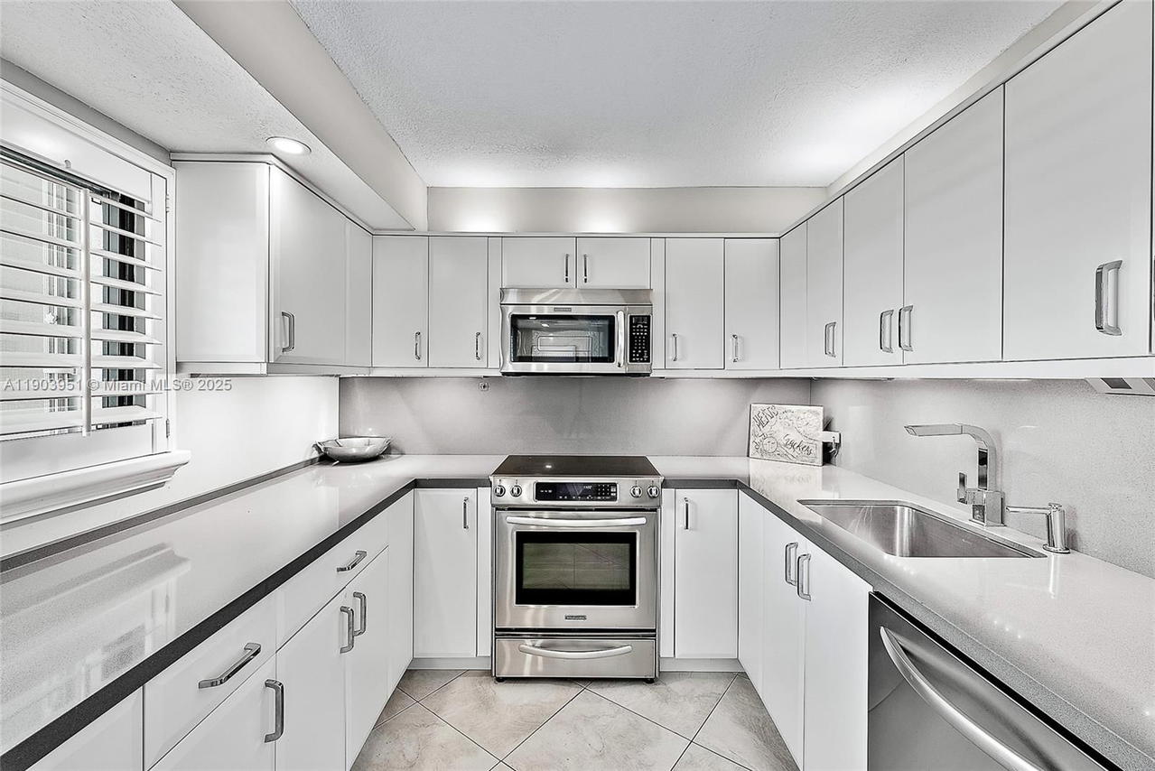 Real estate property located at 400 Ocean Trail Way #1005, Palm Beach, Ocean Trail, Jupiter, FL