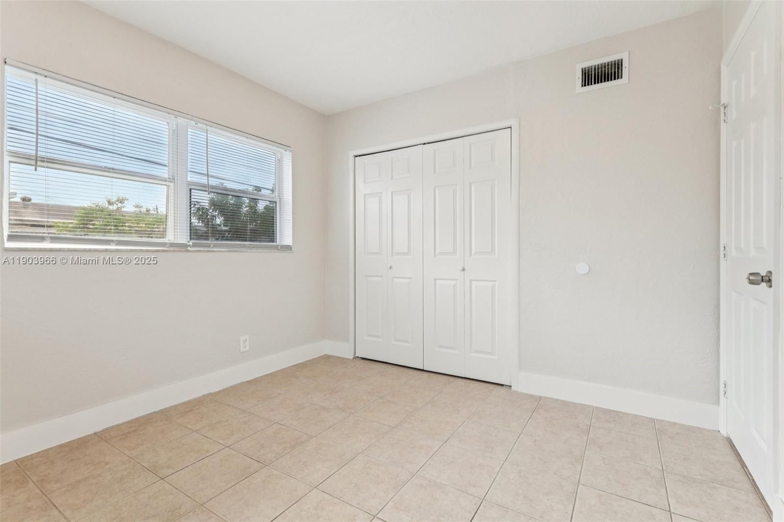 Real estate property located at 6448 19th St, Broward, Welwyn Park, Miramar, FL