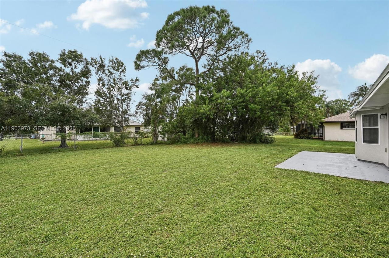 Real estate property located at 846 Cavern Ave, St Lucie, Port St Lucie Section 3, Port St Lucie, FL