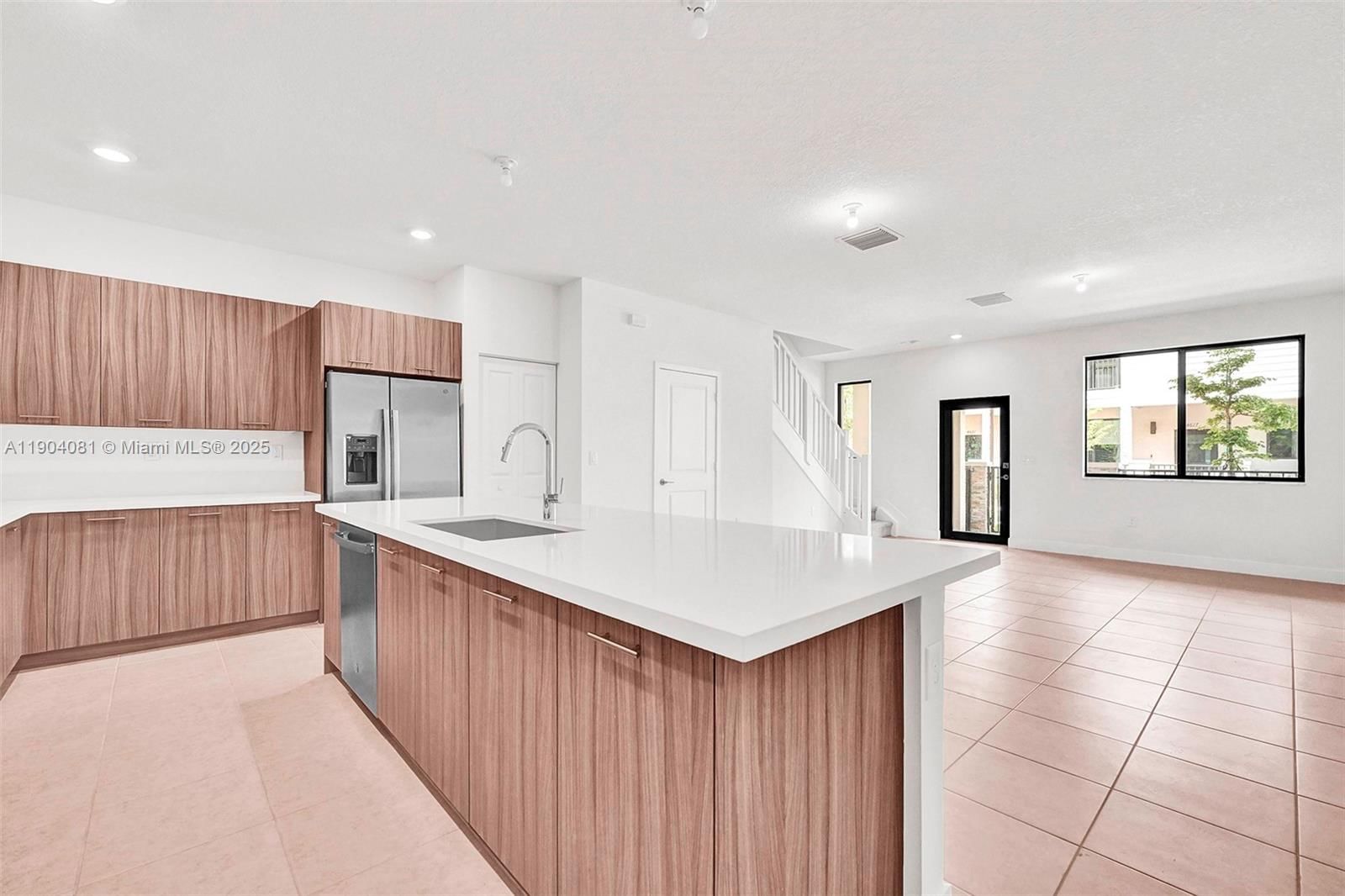 Real estate property located at 4614 83rd Path ., Miami-dade, Downtown Doral South Phas, Doral, FL