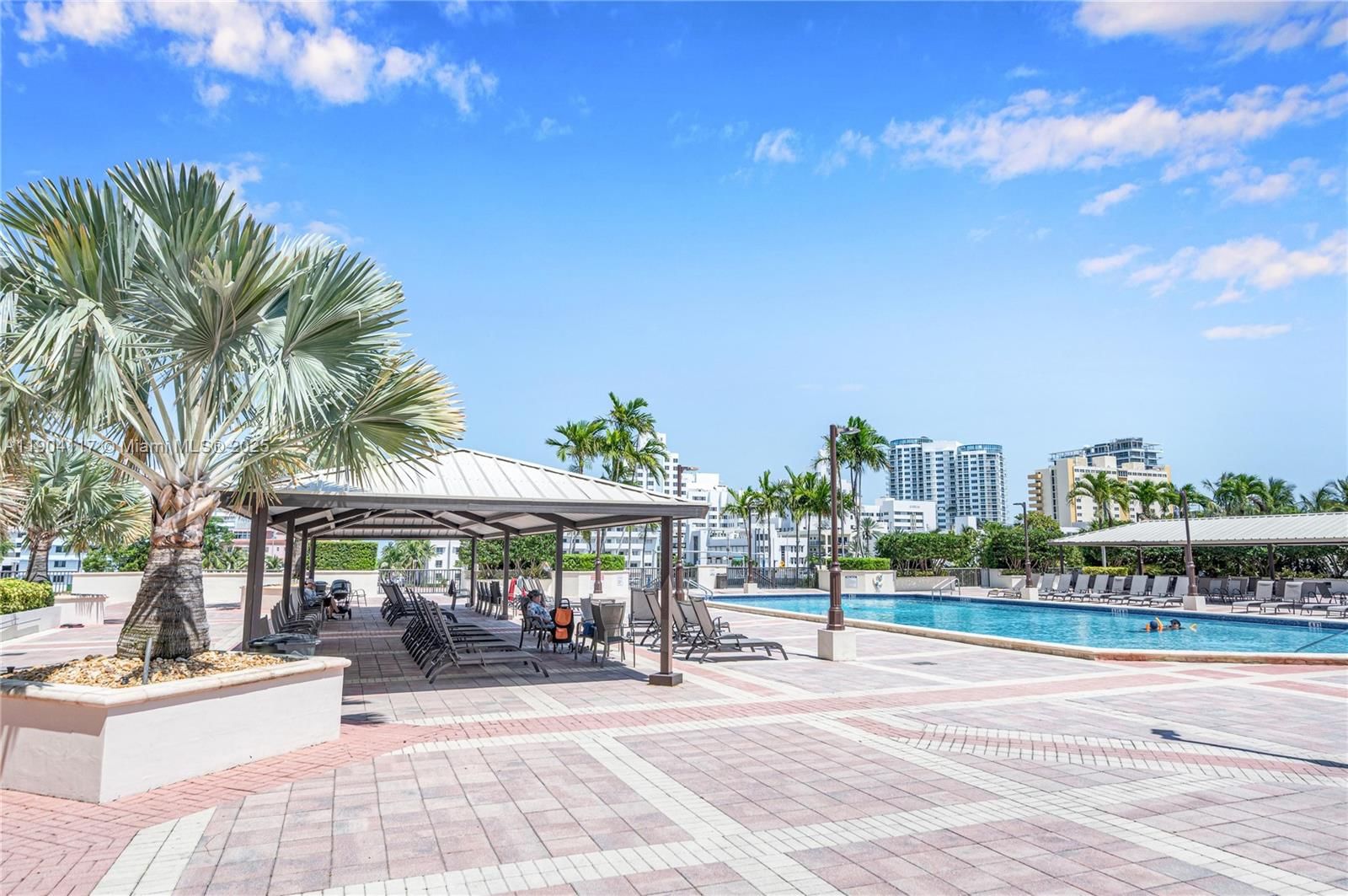 Real estate property located at 4101 Pine Tree Dr #707, Miami-dade, Tower Forty One Condo, Miami Beach, FL