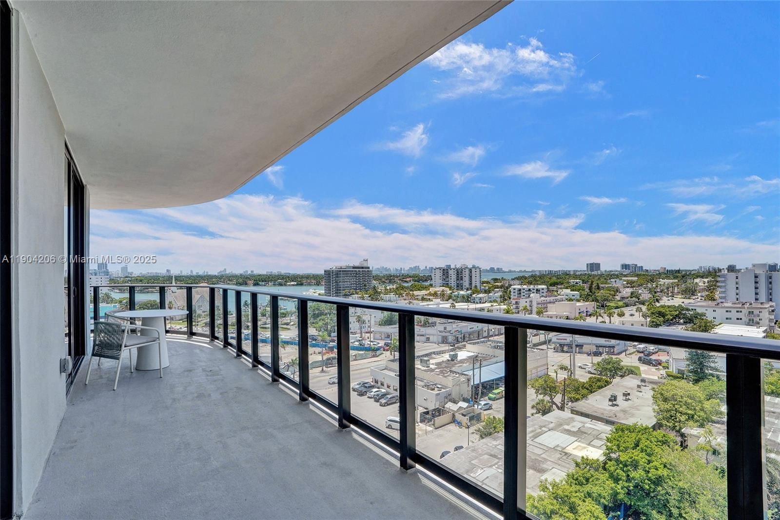 Real estate property located at 580 72nd St #810, Miami-dade, 580 72nd Street Condo, Miami Beach, FL