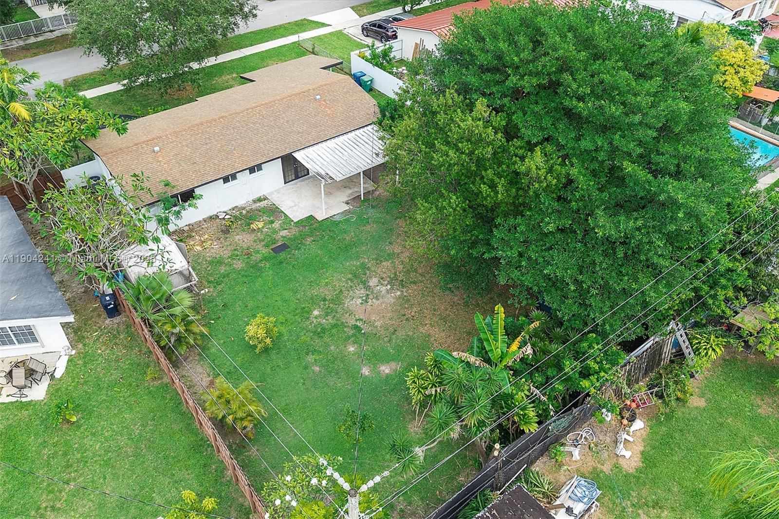 Real estate property located at 10250 Pan American Dr, Miami-dade, Cutler Ridge Sec 6, Cutler Bay, FL