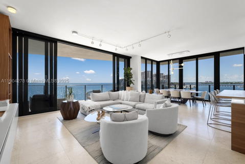 Real estate property located at 3581 Glencoe St #501, Miami-dade, Brickells Flagler, Miami, FL