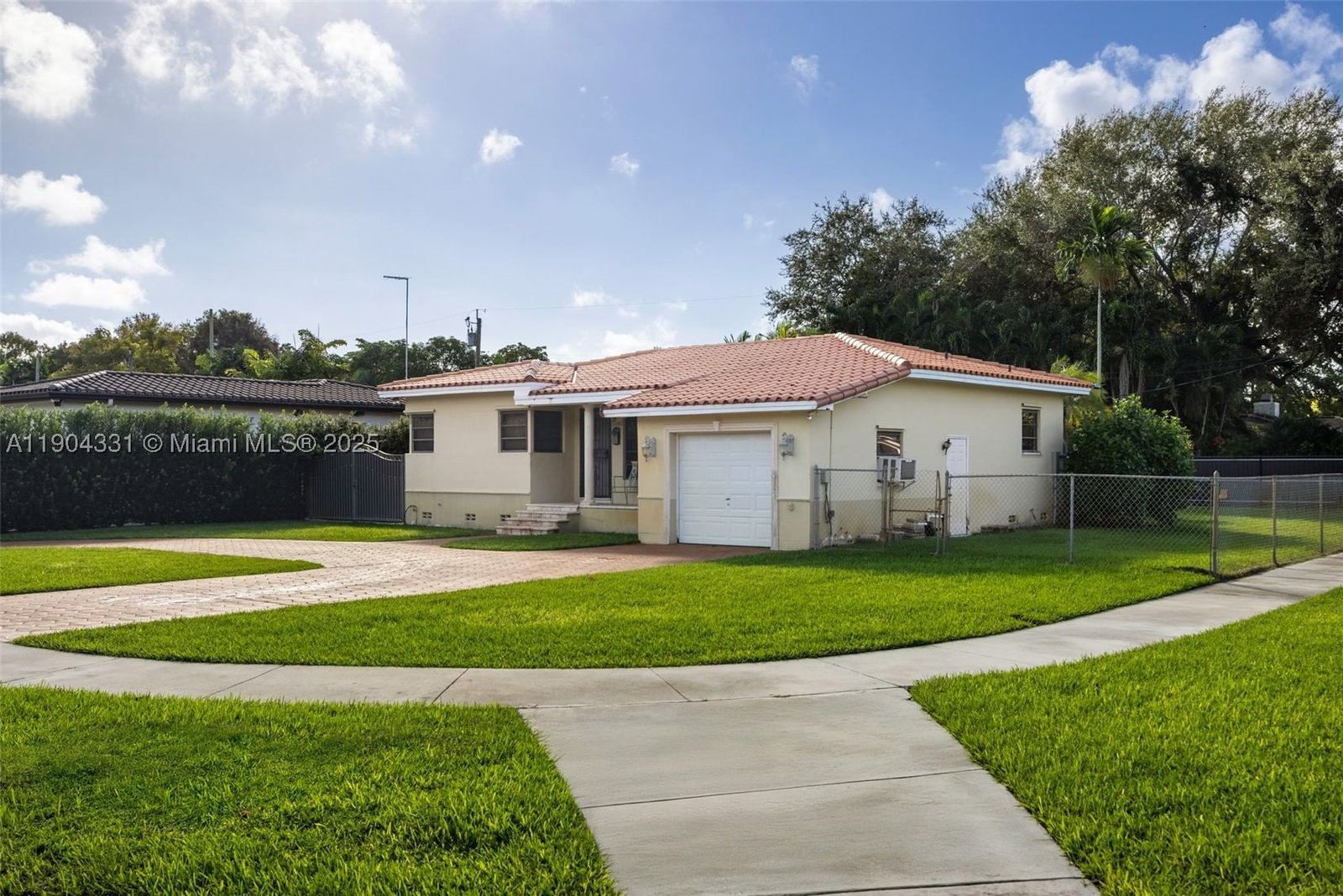 Real estate property located at 6040 29th St, Miami-dade, Schenley Park Sec 2, Miami, FL