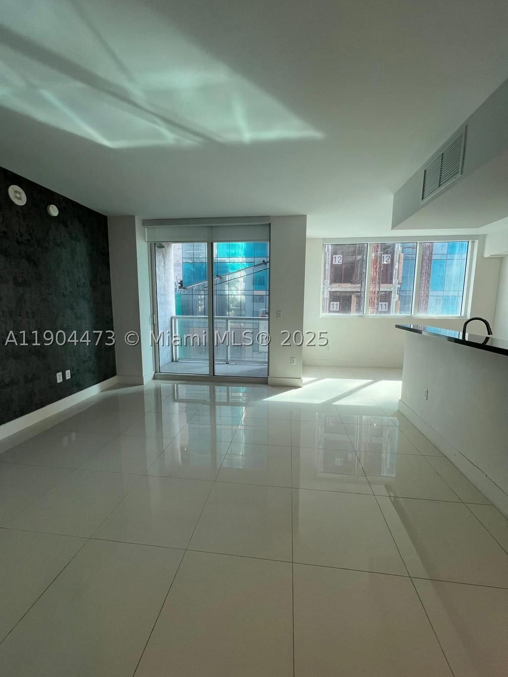 Real estate property located at 244 Biscayne Blvd #908, Miami-dade, Vizcayne North Condo, Miami, FL