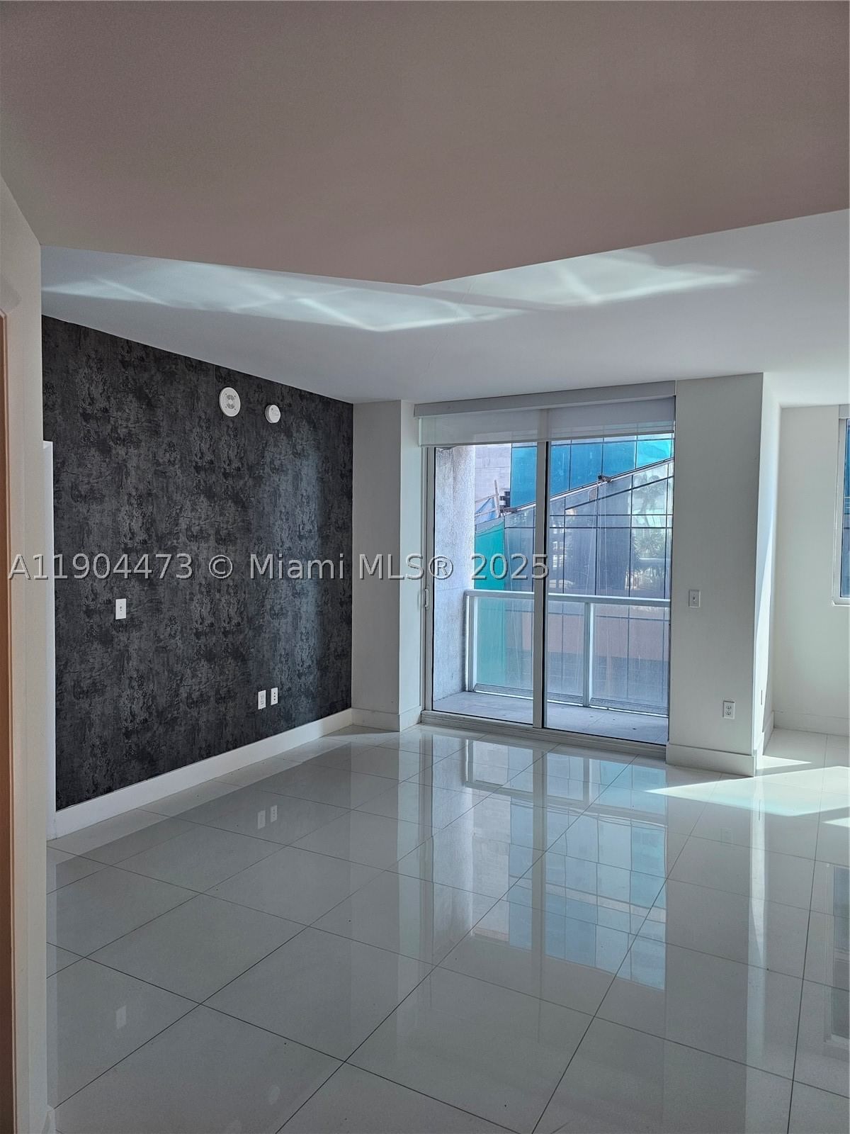 Real estate property located at 244 Biscayne Blvd #908, Miami-dade, Vizcayne North Condo, Miami, FL