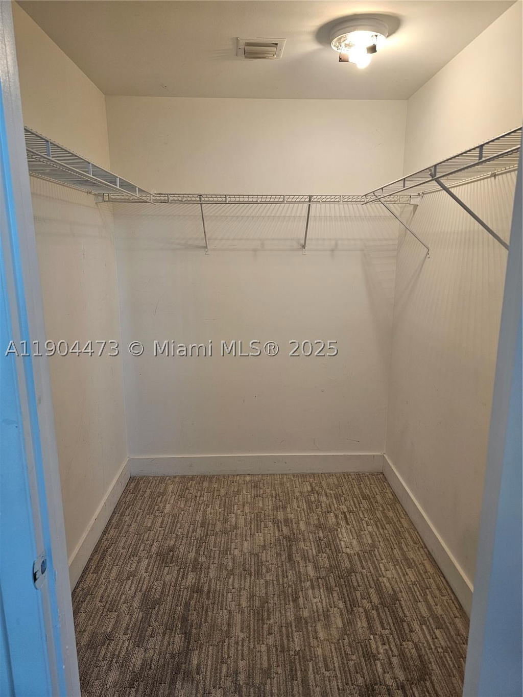 Real estate property located at 244 Biscayne Blvd #908, Miami-dade, Vizcayne North Condo, Miami, FL