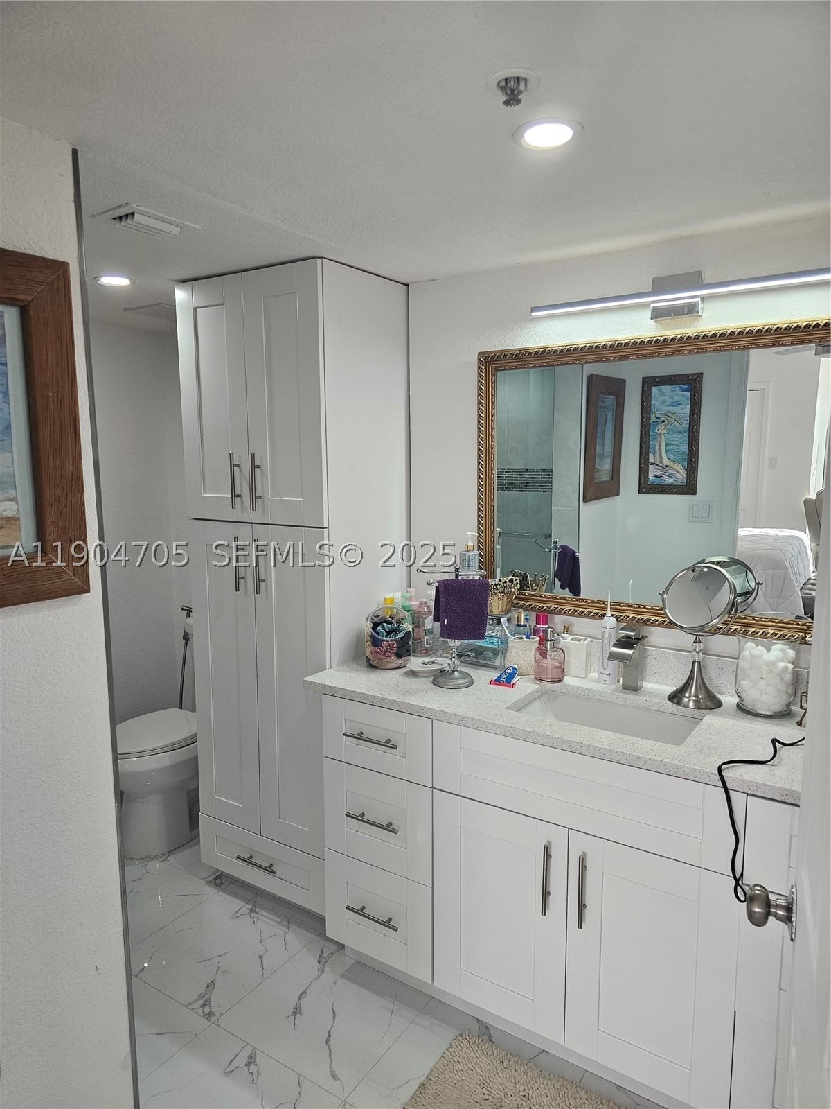 Real estate property located at 3910 Inverrary Blvd #703-B, Broward, 18th Hole At Inverrary Co, Lauderhill, FL