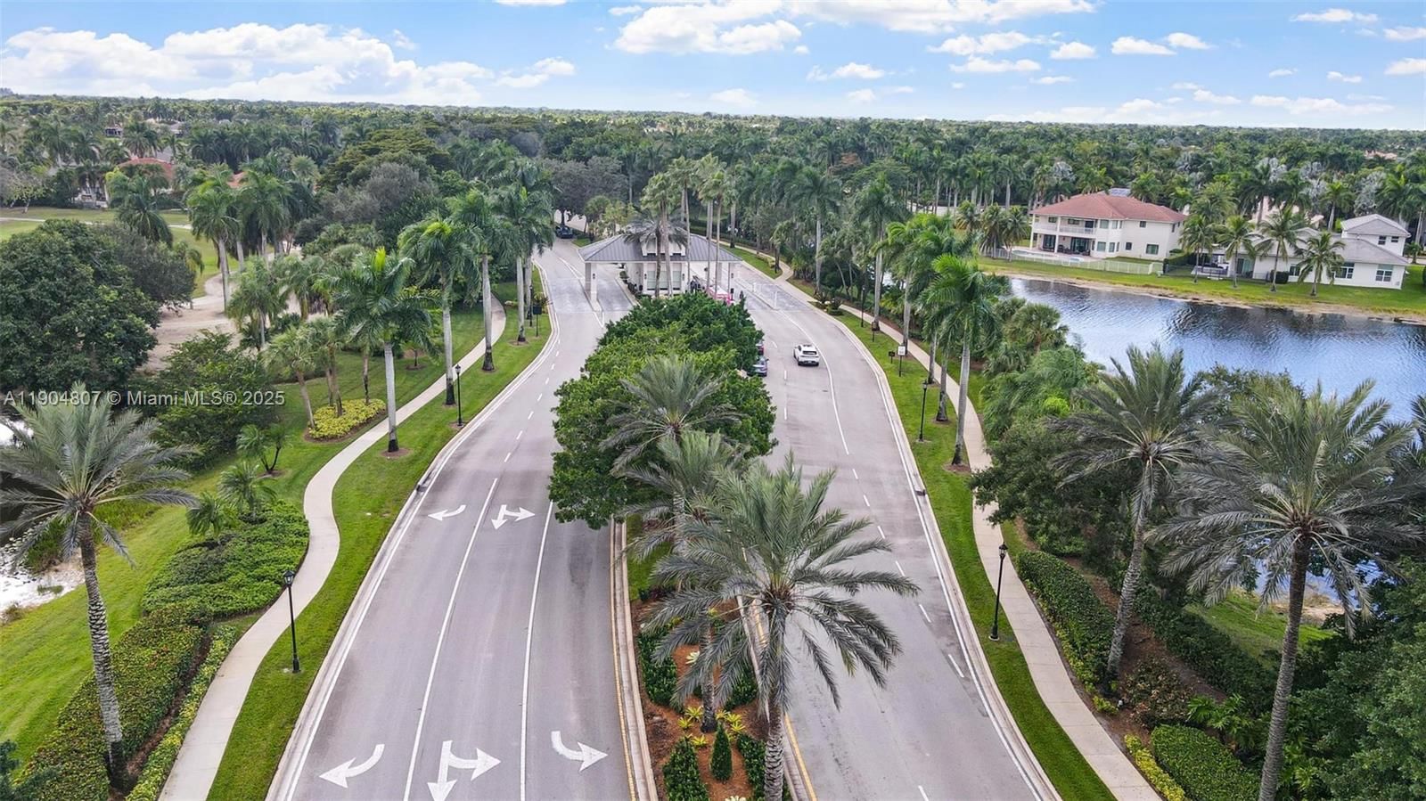 Real estate property located at 1967 Timberline Rd, Broward, Sector 7-parcel N-2, Weston, FL