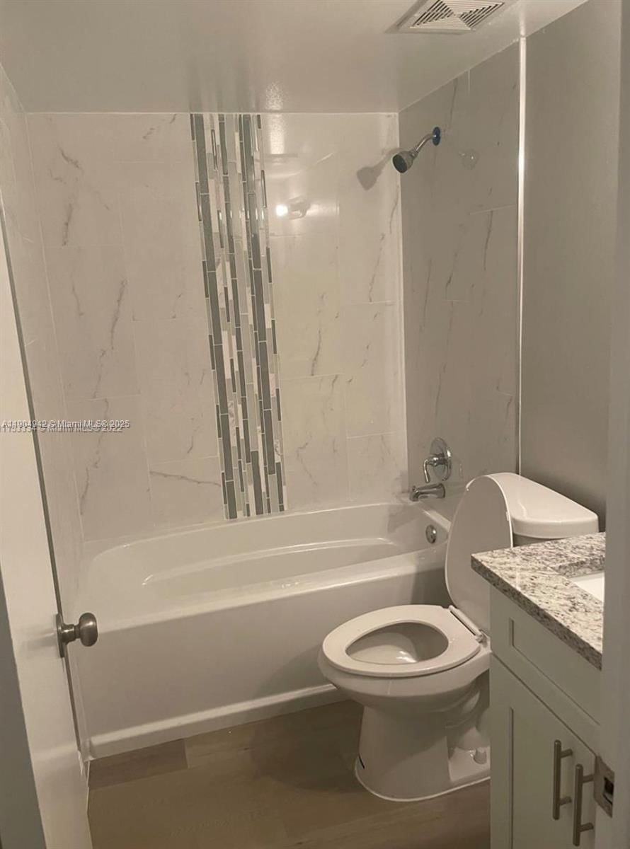 Real estate property located at 3252 Foxcroft Rd #314, Broward, Miramar Club #2 Condo, Miramar, FL
