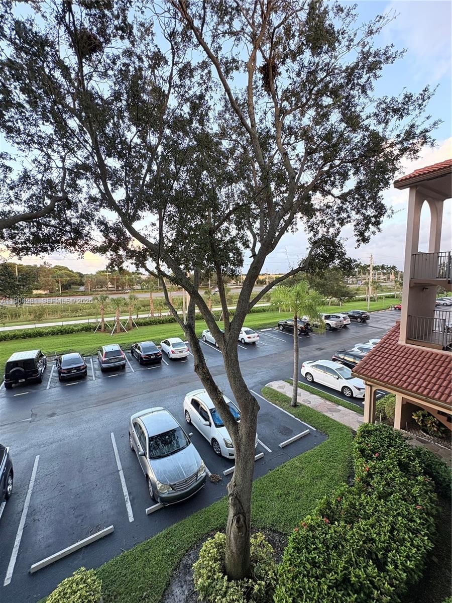 Real estate property located at 1300 124th Ter #304P, Broward, Cambridge At Century Vill, Pembroke Pines, FL