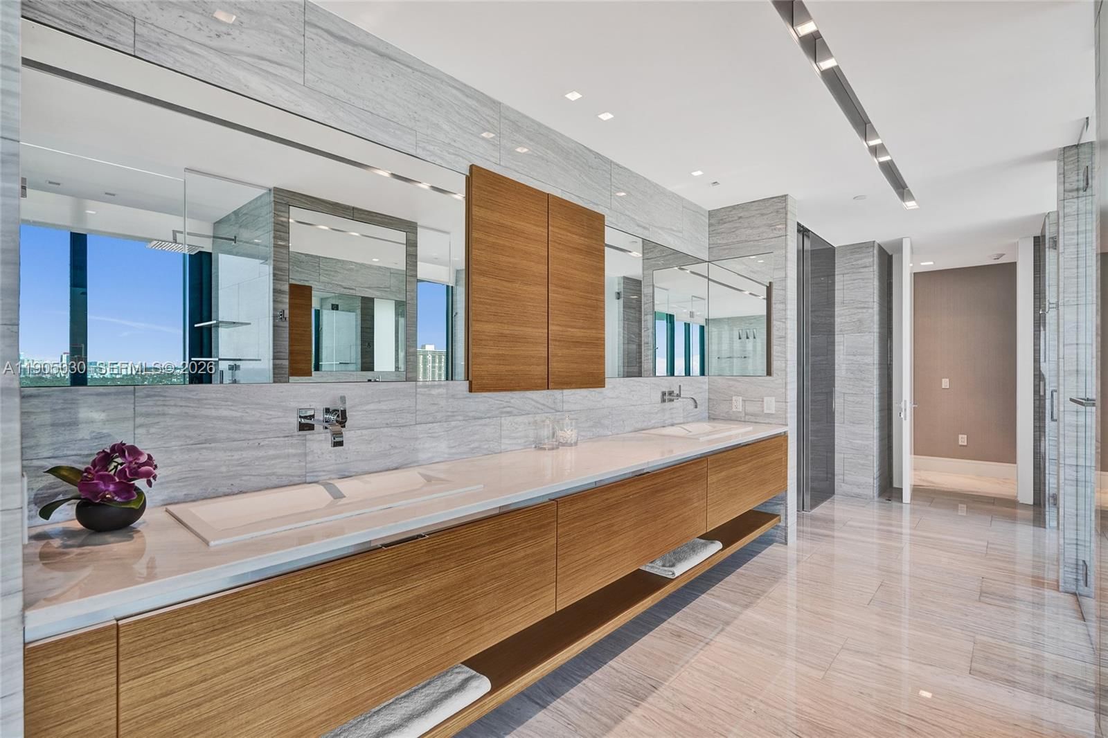 Real estate property located at 19575 Collins Ave #16, Miami-dade, Regalia Condo, Sunny Isles Beach, FL