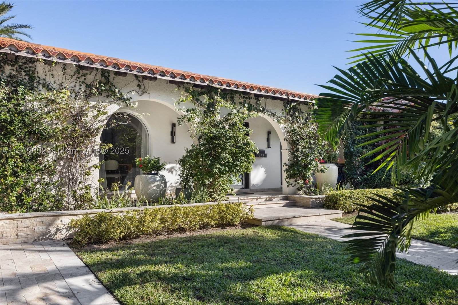 Real estate property located at 1233 102nd St, Miami-dade, Bay Harbor Island, Bay Harbor Islands, FL