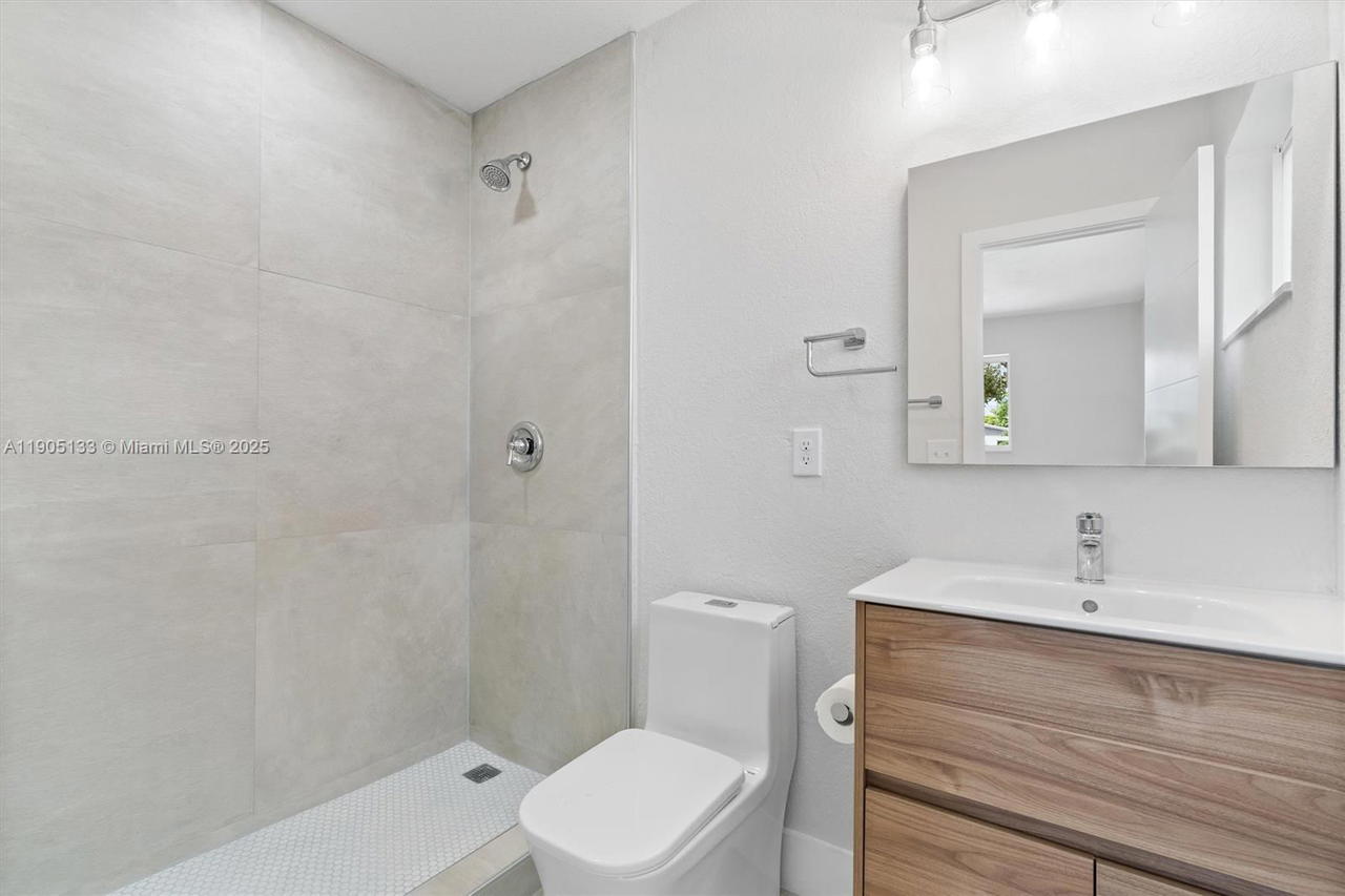 Real estate property located at 4220 21st St, Broward, Carver Ranches, West Park, FL