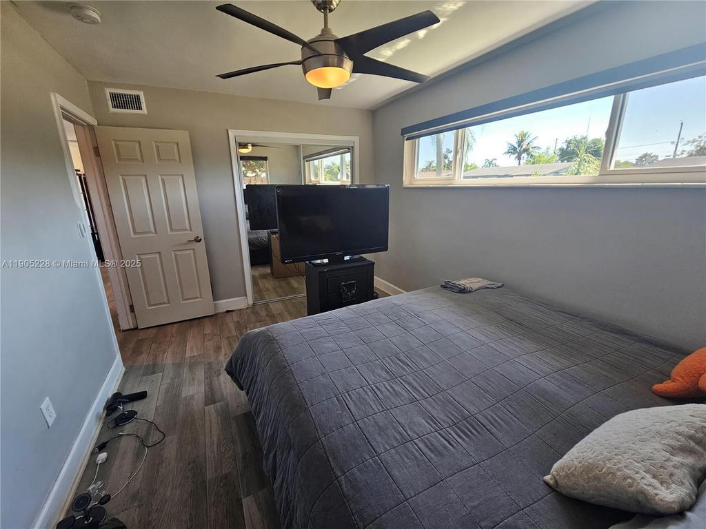 Real estate property located at 8427 26th St, Broward, Sunrise Golf Village Sec, Sunrise, FL