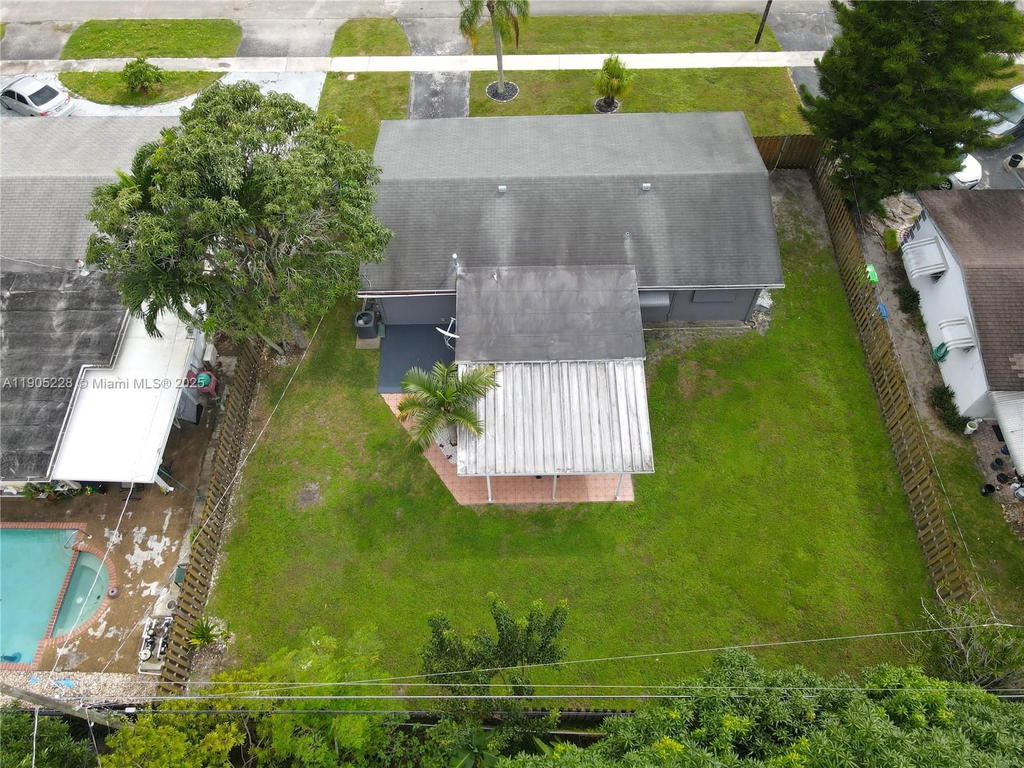 Real estate property located at 8427 26th St, Broward, Sunrise Golf Village Sec, Sunrise, FL