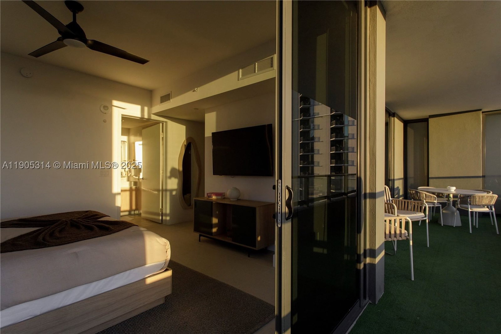 Real estate property located at 159 6th St #2816, Miami-dade, N/a, Miami, FL
