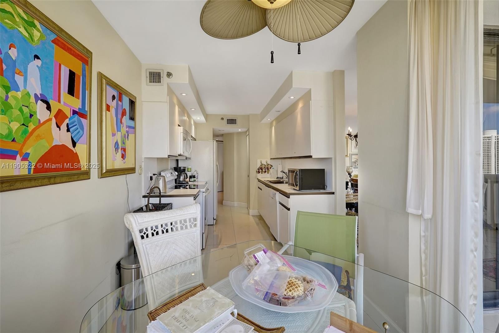 Real estate property located at 1000 Island Blvd #2004, Miami-dade, 1000 Isl Blvd Williams Is, Aventura, FL