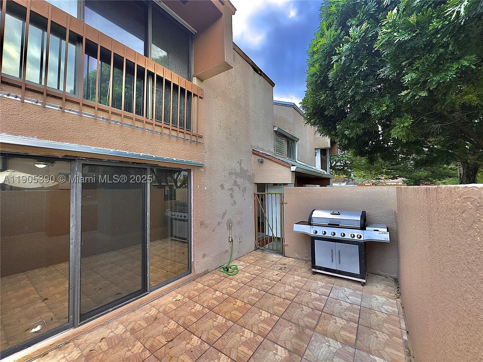 Real estate property located at 9104 159th Ter #9104, Miami-dade, Pinebrooke I Condo, Palmetto Bay, FL
