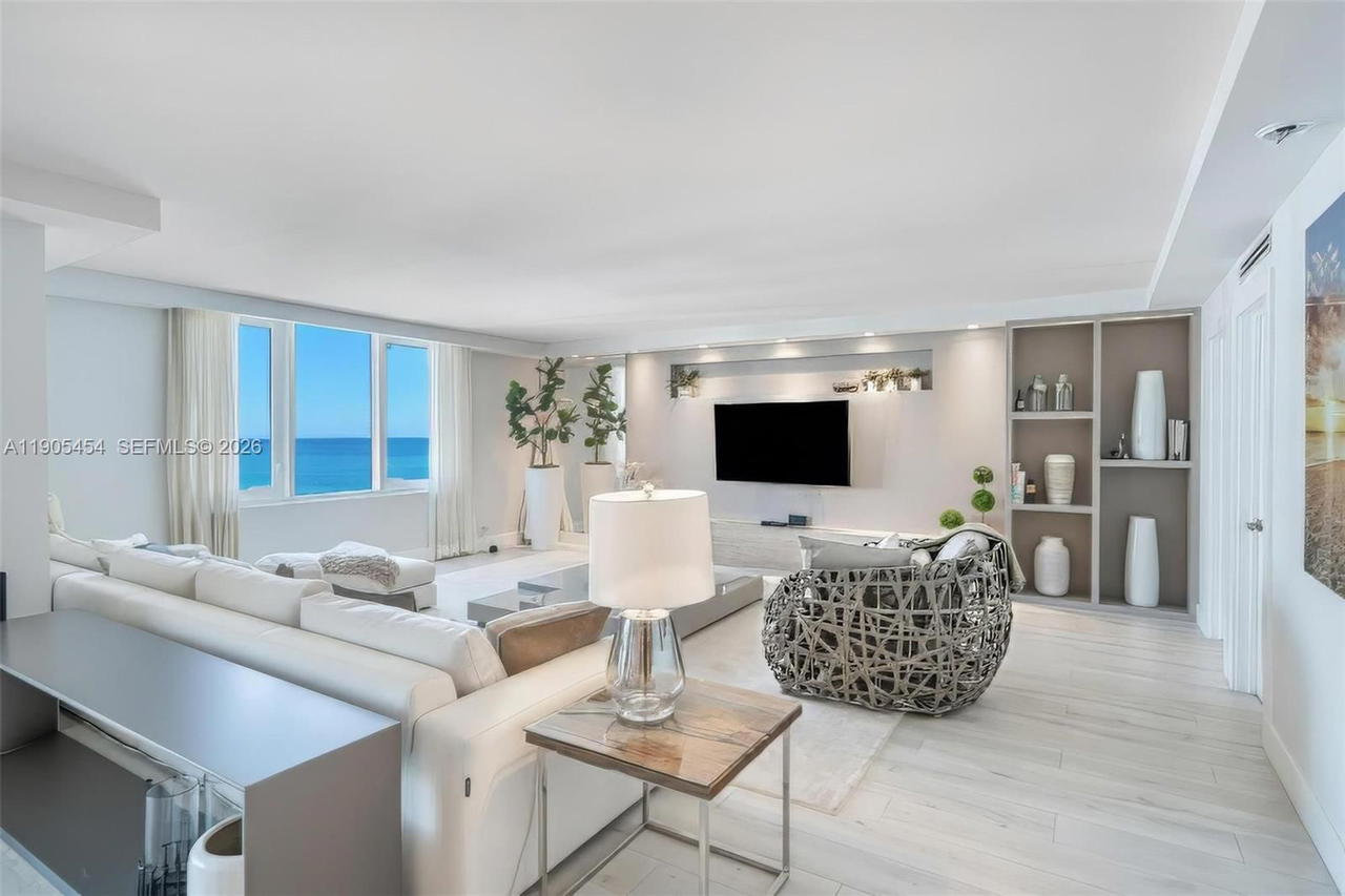 Real estate property located at 2301 Collins Ave #1414/1415, Miami-dade, Roney Palace Condo, Miami Beach, FL