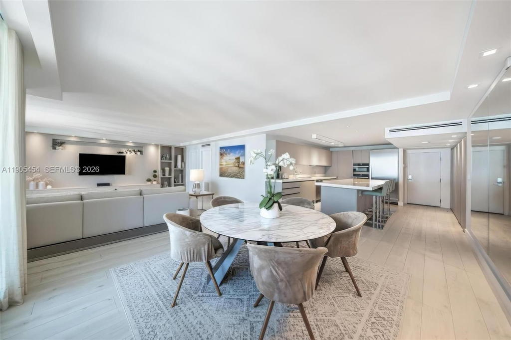 Real estate property located at 2301 Collins Ave #1414/1415, Miami-dade, Roney Palace Condo, Miami Beach, FL