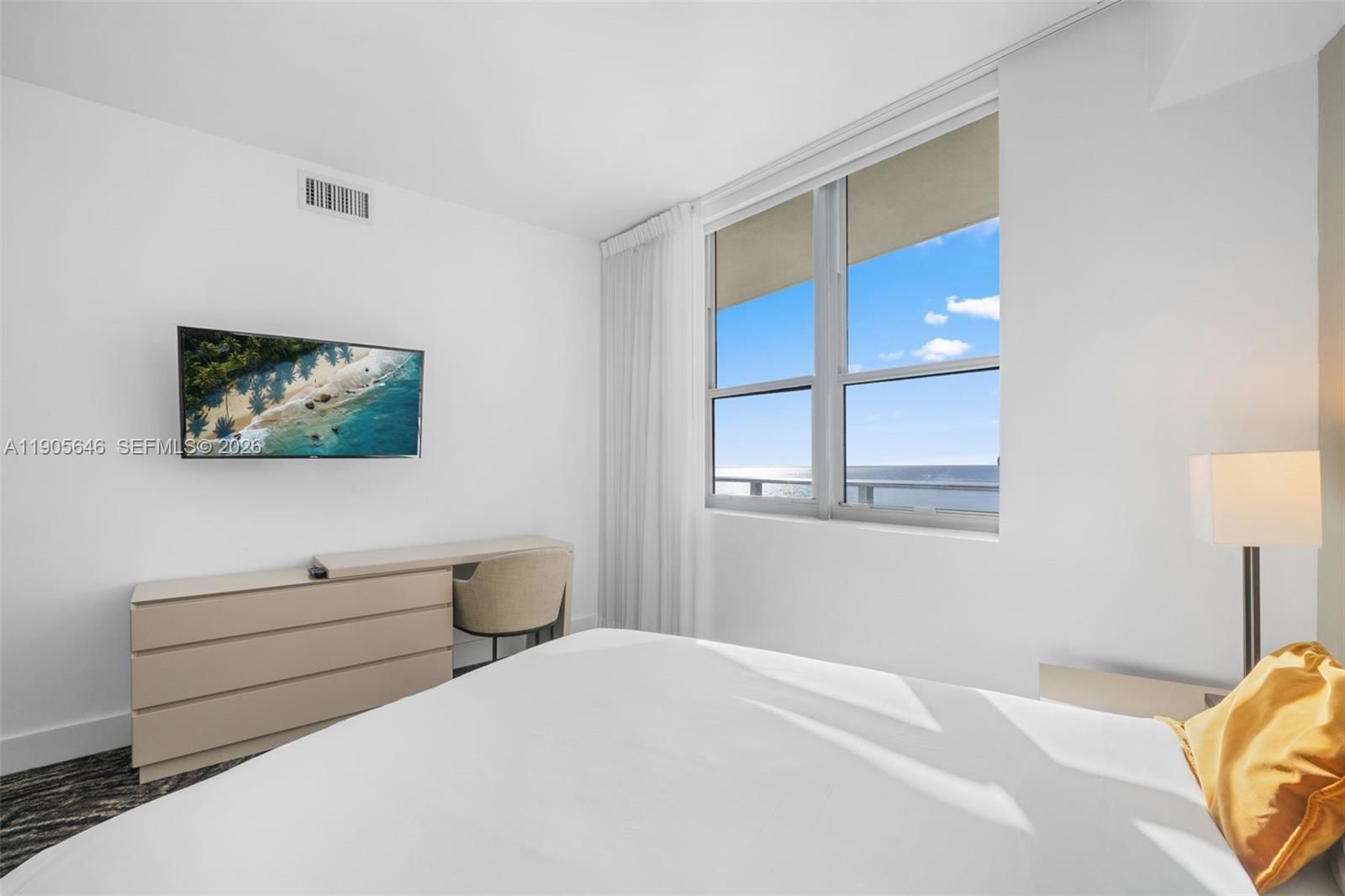 Real estate property located at 4111 Ocean Dr #1001, Broward, 4111 South Ocean Drive Co, Hollywood, FL