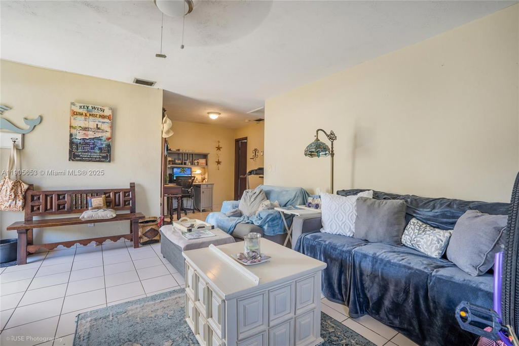 Real estate property located at 1734 16th Ct, Broward, St James Park Northeast P, Hollywood, FL