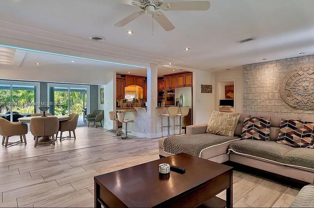 Real estate property located at 4521 15th Ter, Broward, Coral Heights Sec 3, Oakland Park, FL