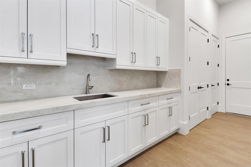 Real estate property located at 538 13th St Sw, Collier, Golden Gate Estates, Naples, FL
