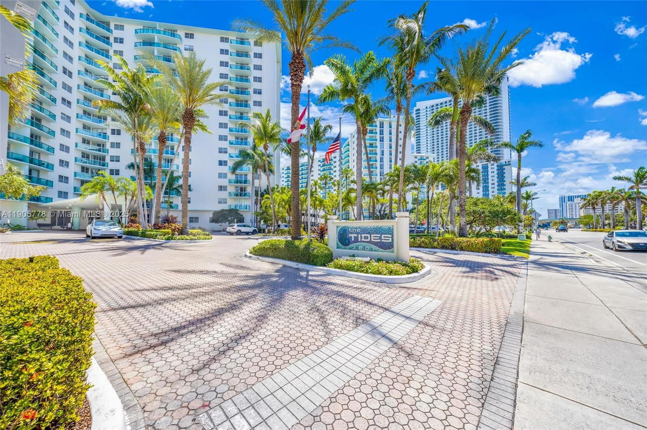 Real estate property located at 3801 Ocean Dr #15R, Broward, Tides On Hollywood Beach, Hollywood, FL