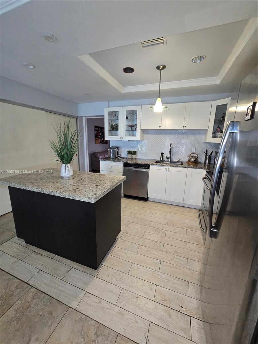 Real estate property located at 12270 28th St, Miami-dade, Southern Ests 6th Addn, Miami, FL